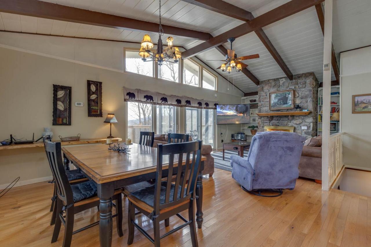 Bear View Chalet, 3 Bedroom, Pool, Pets, Arcades, Wifi, Hot Tub, Sleeps 12 Gatlinburg Exterior foto