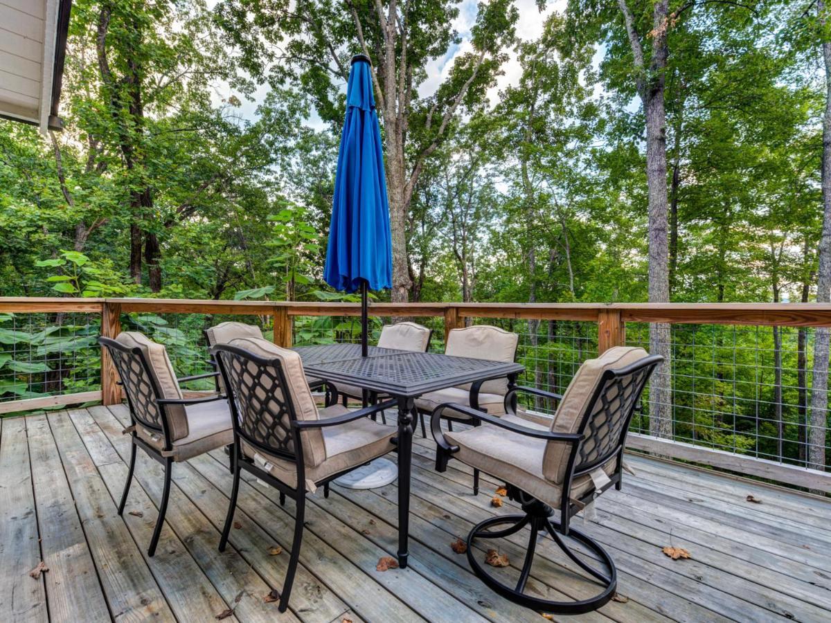 Bear View Chalet, 3 Bedroom, Pool, Pets, Arcades, Wifi, Hot Tub, Sleeps 12 Gatlinburg Exterior foto